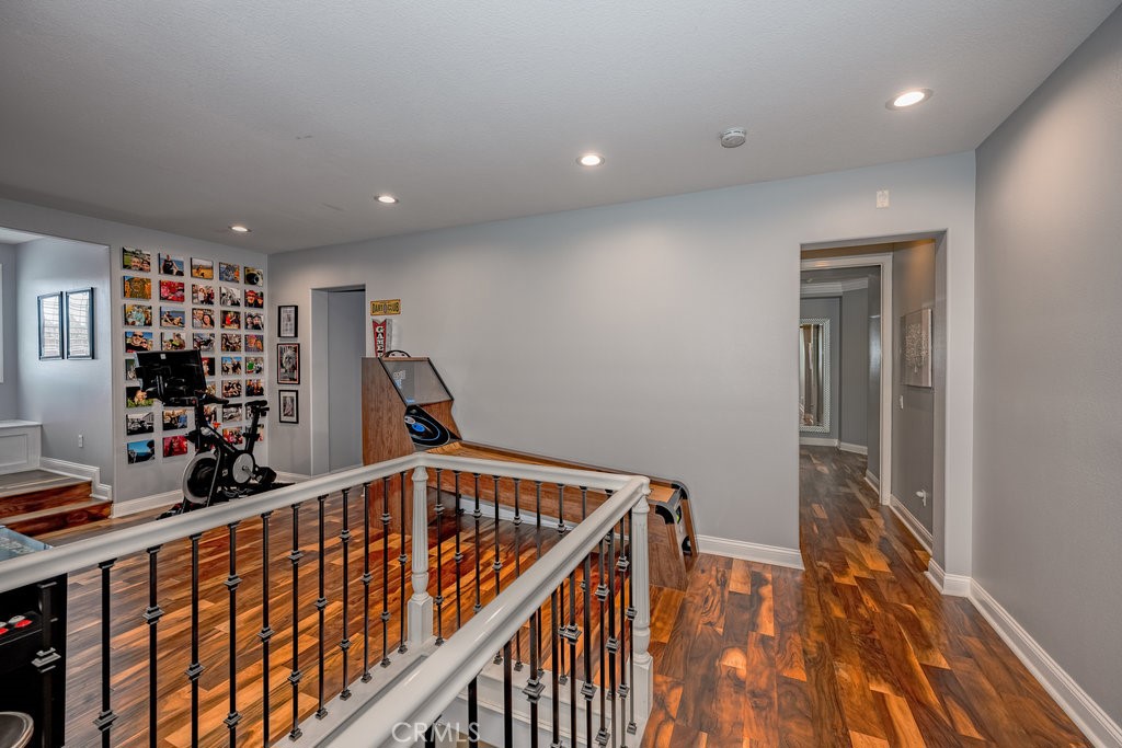 27045 Timberline Terrace
