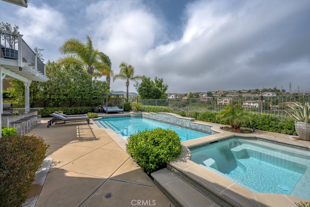 27045 Timberline Terrace