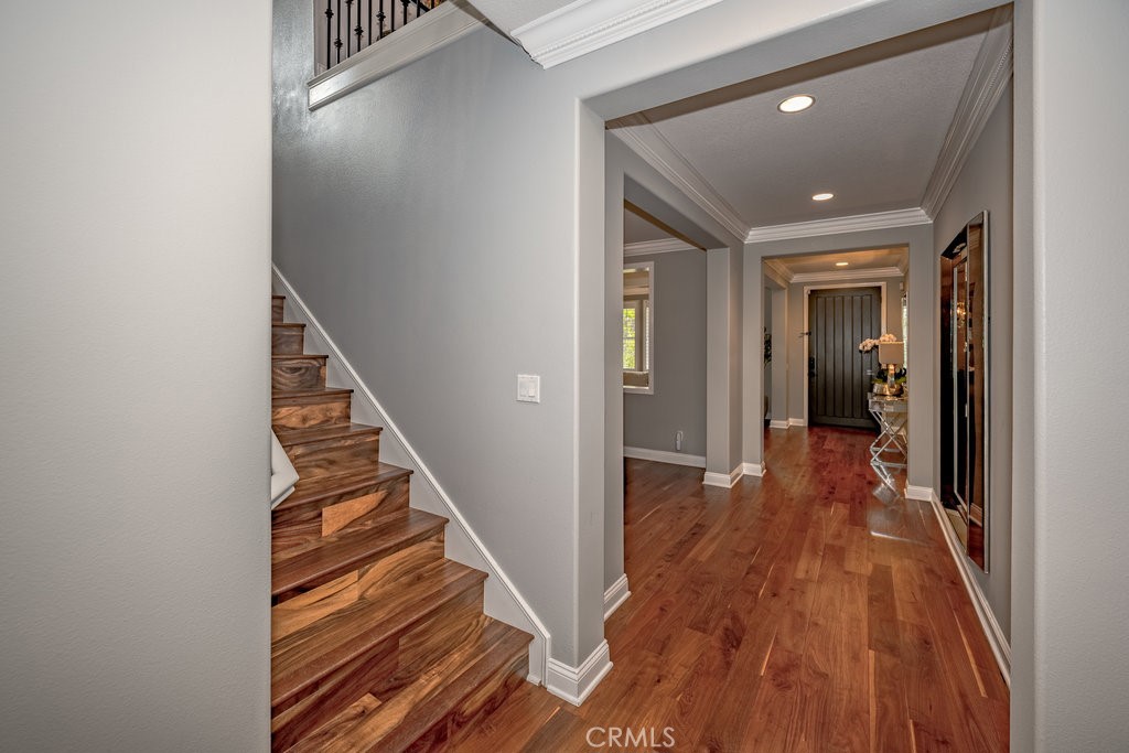 27045 Timberline Terrace
