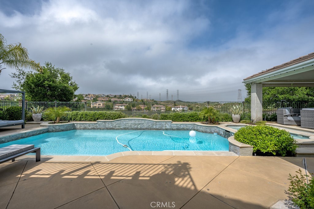 27045 Timberline Terrace