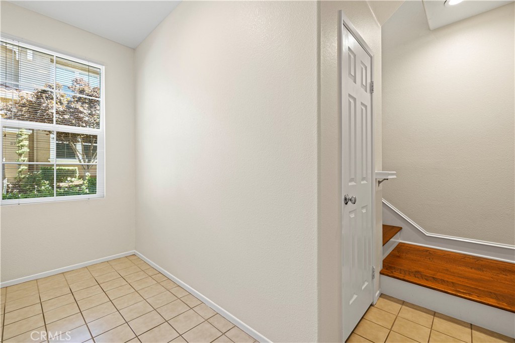 27274 Magnolia Lane