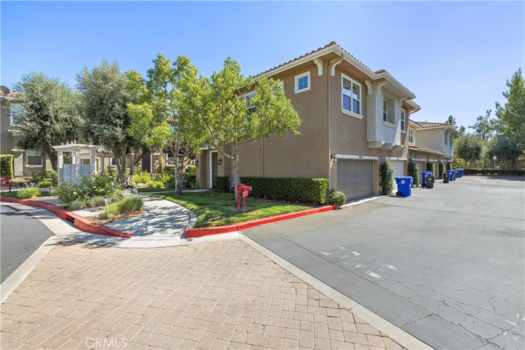 27274 Magnolia Lane