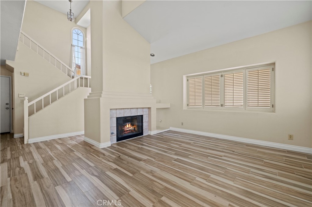 25815 Dickens Court 8