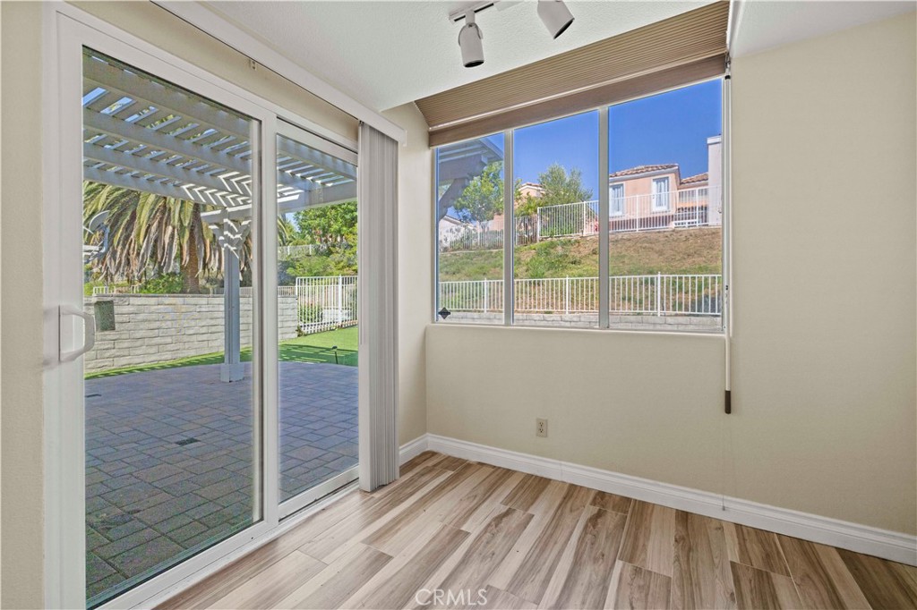 25815 Dickens Court 8