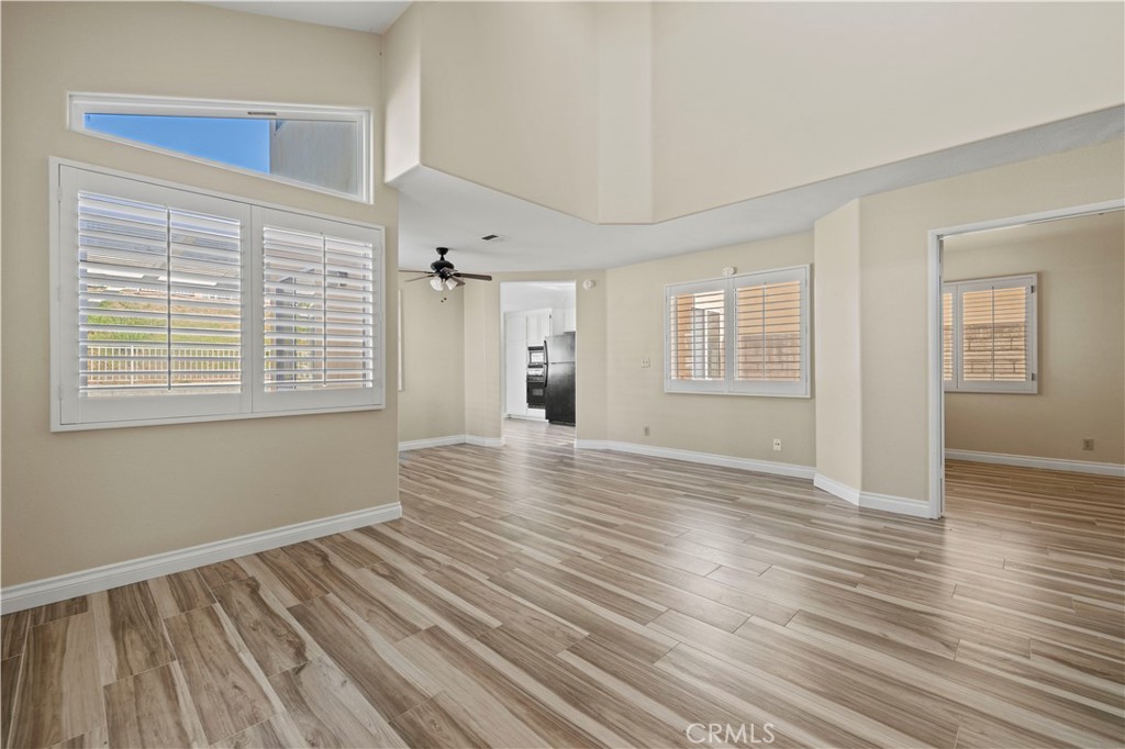 25815 Dickens Court 8