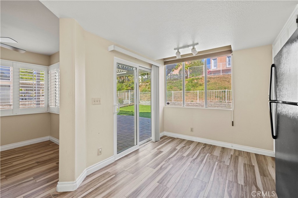 25815 Dickens Court 8