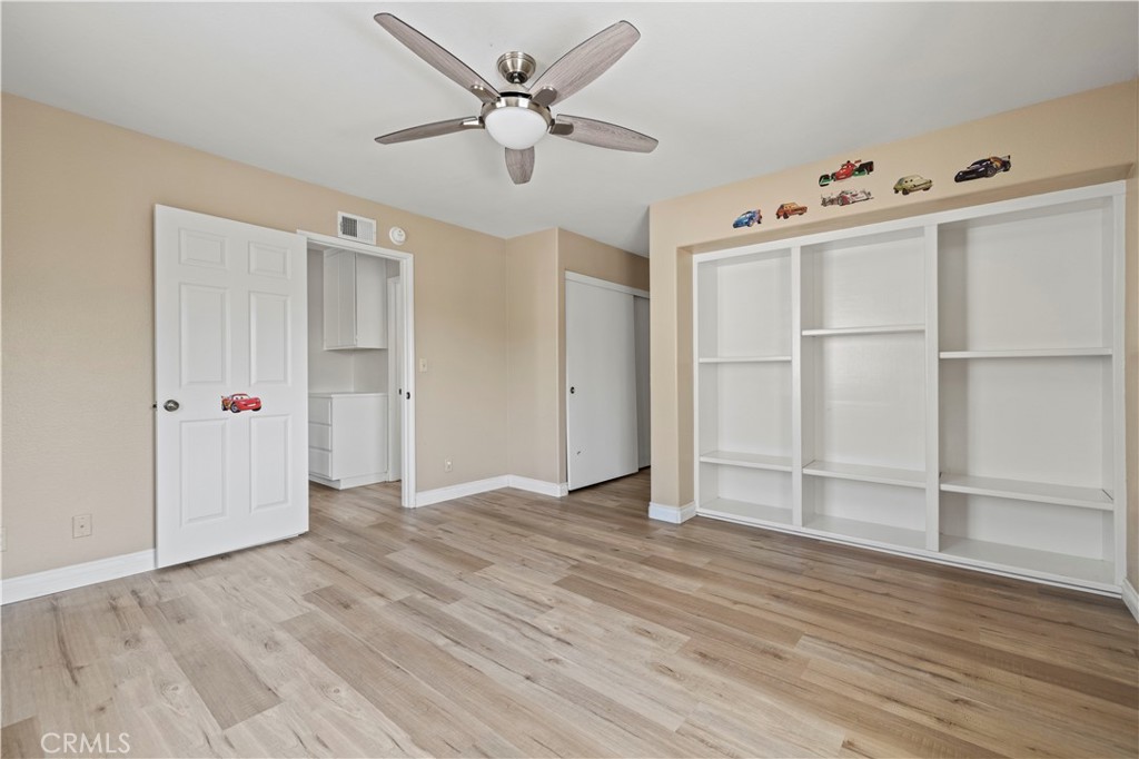 25815 Dickens Court 8
