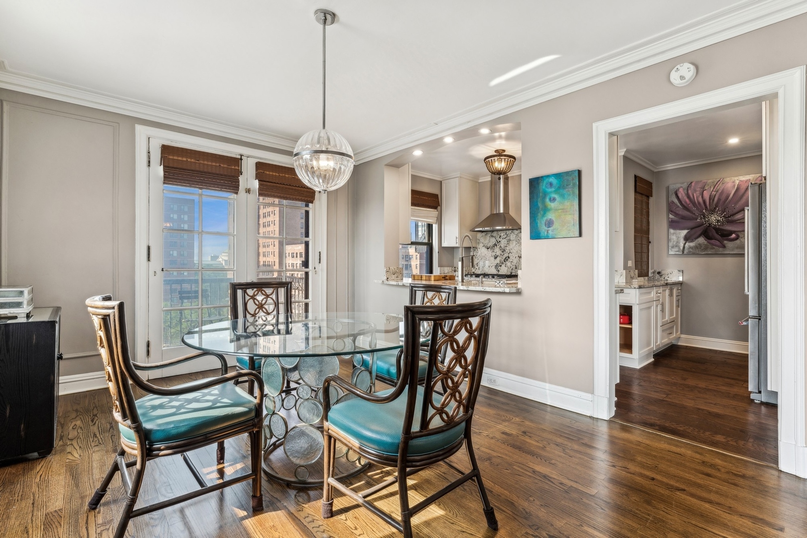 1765 E 55th Street Unit: H2