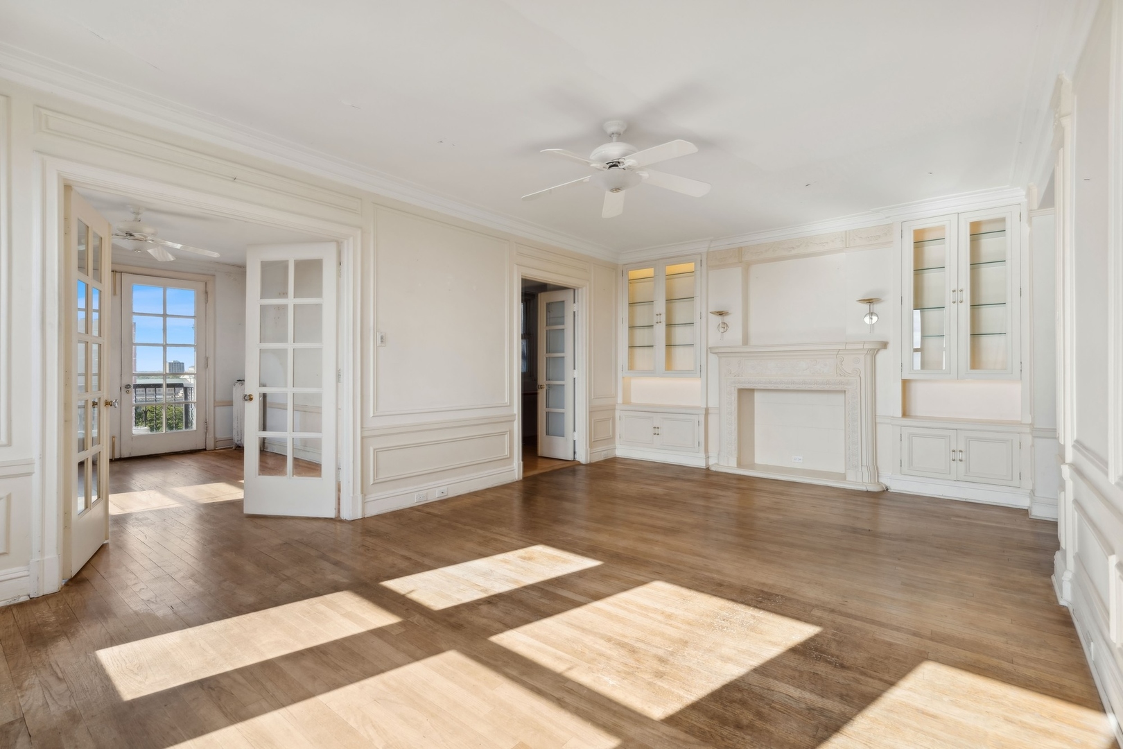1765 E 55th Street Unit: L2