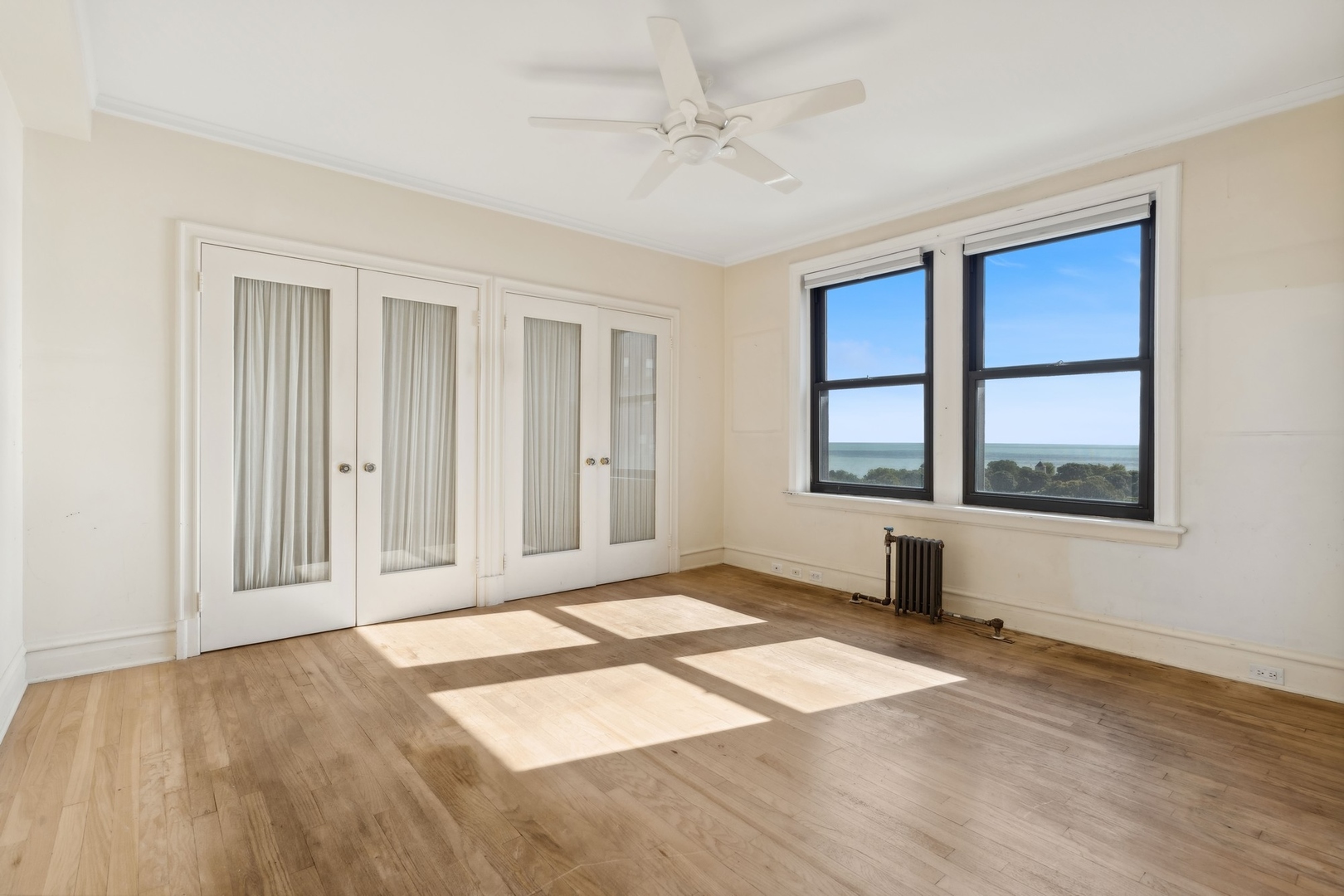 1765 E 55th Street Unit: L2
