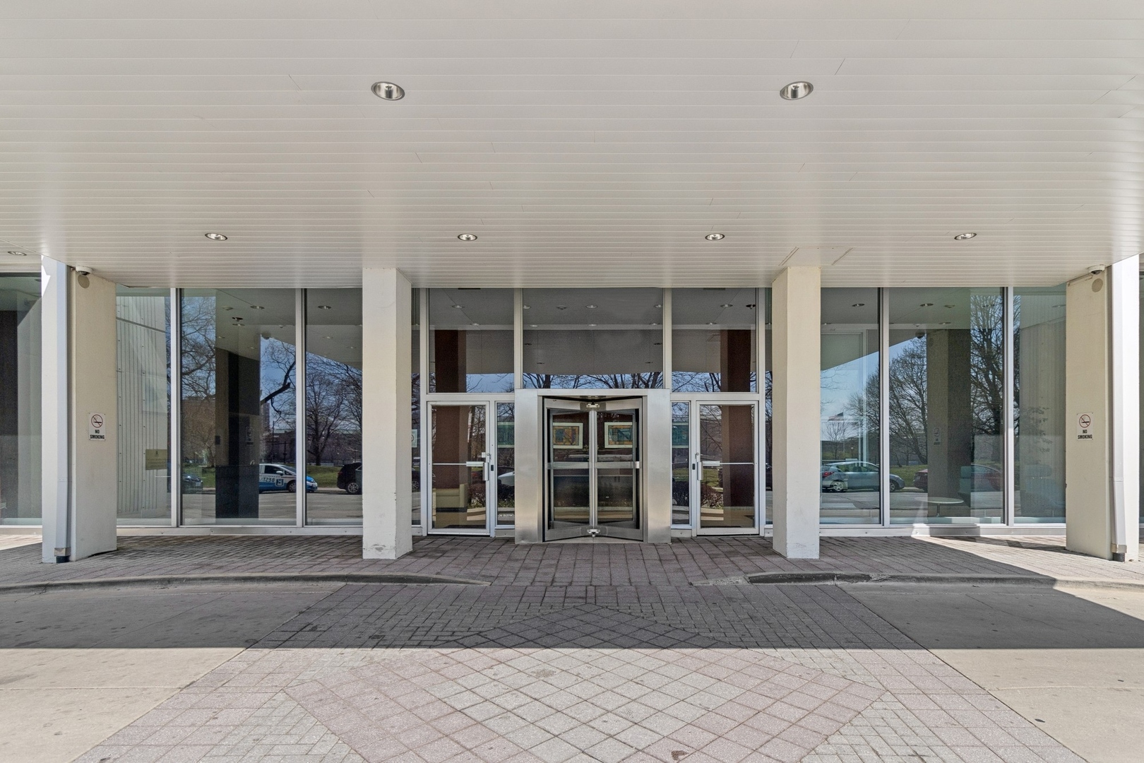 1700 E 56th Street Unit: 1606