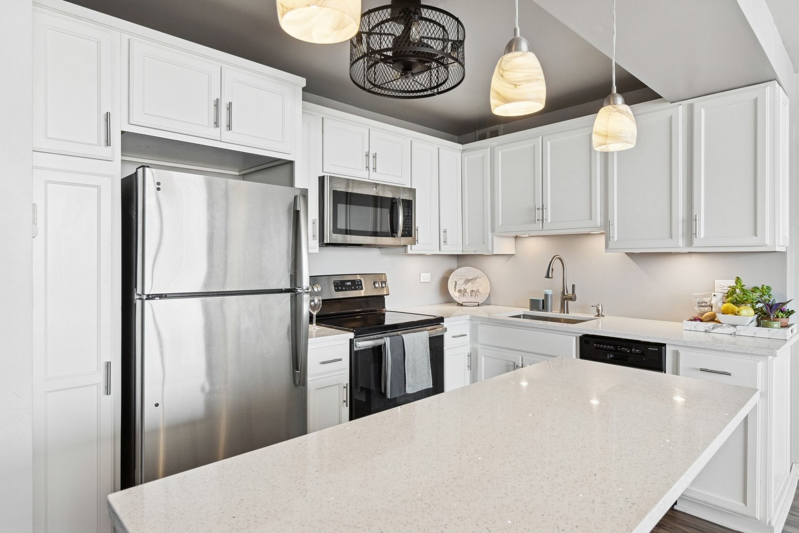 1700 E 56th Street Unit: 1606
