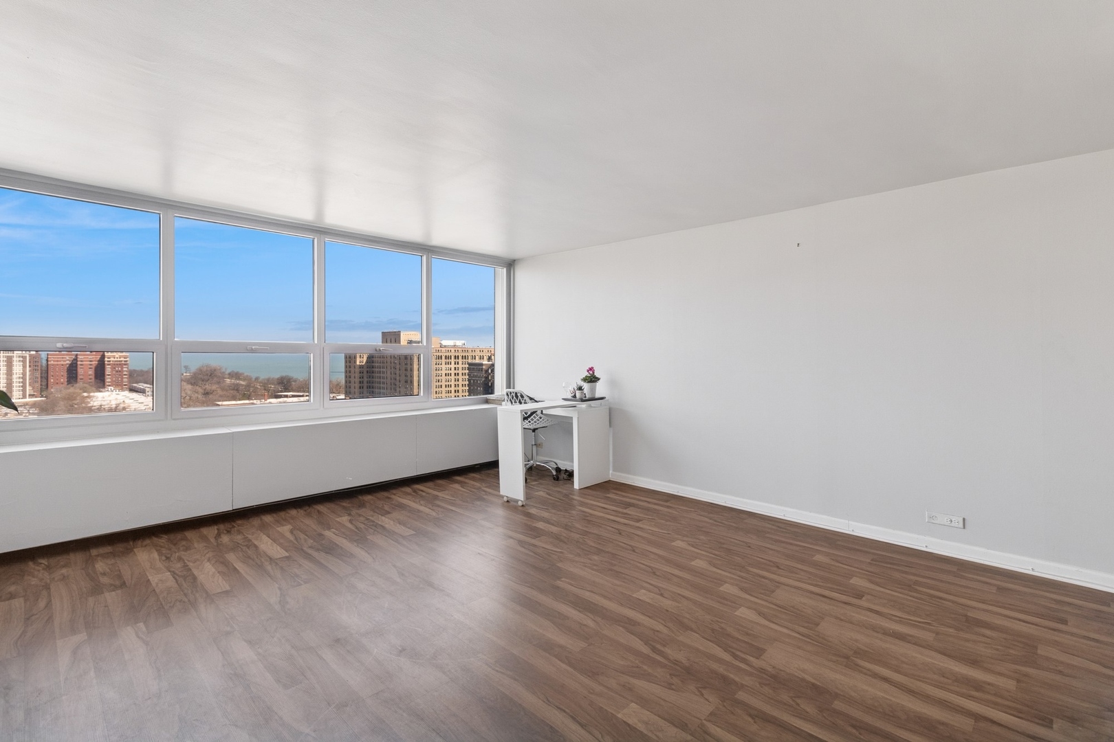 1700 E 56th Street Unit: 1606