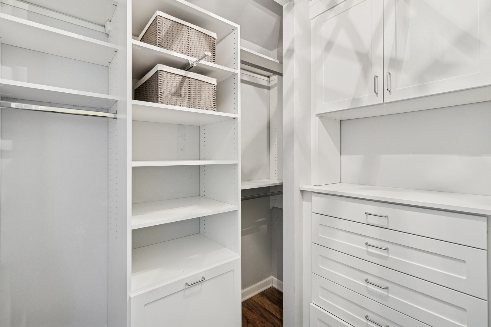 1700 E 56th Street Unit: 1606