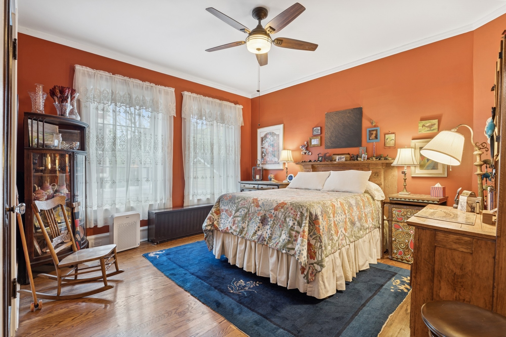5618 S Blackstone Avenue Unit: 1