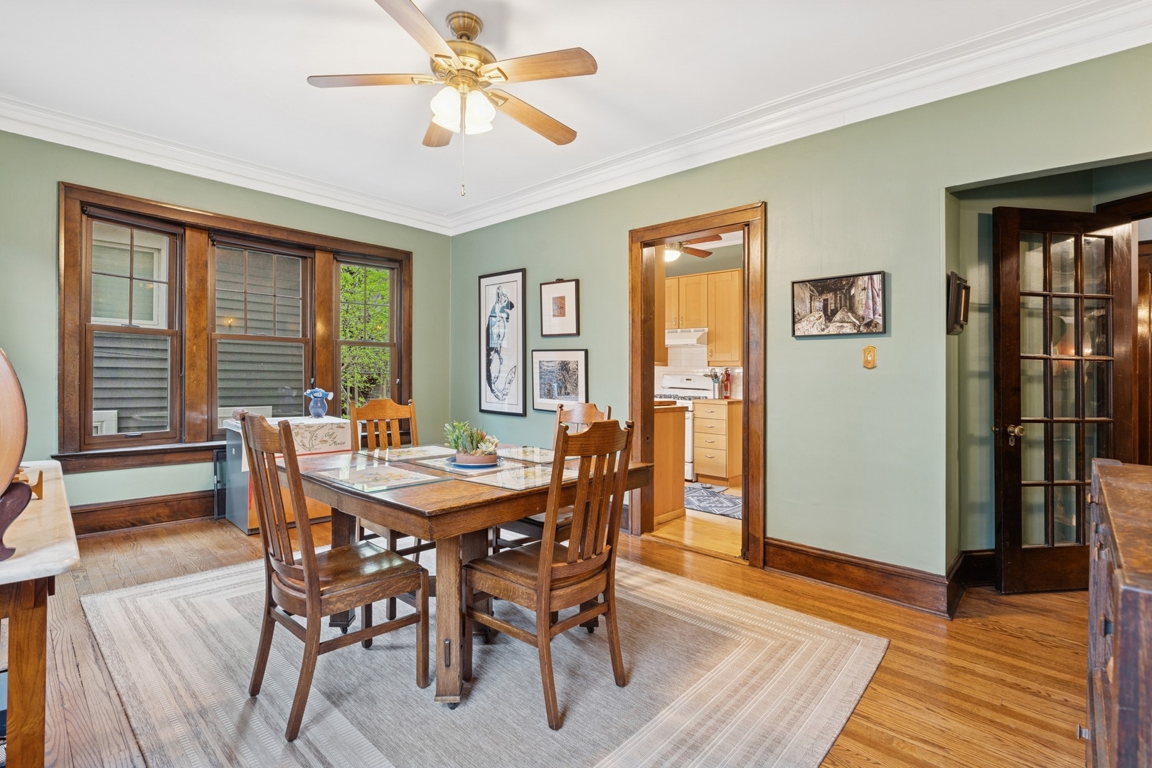 5618 S Blackstone Avenue Unit: 1