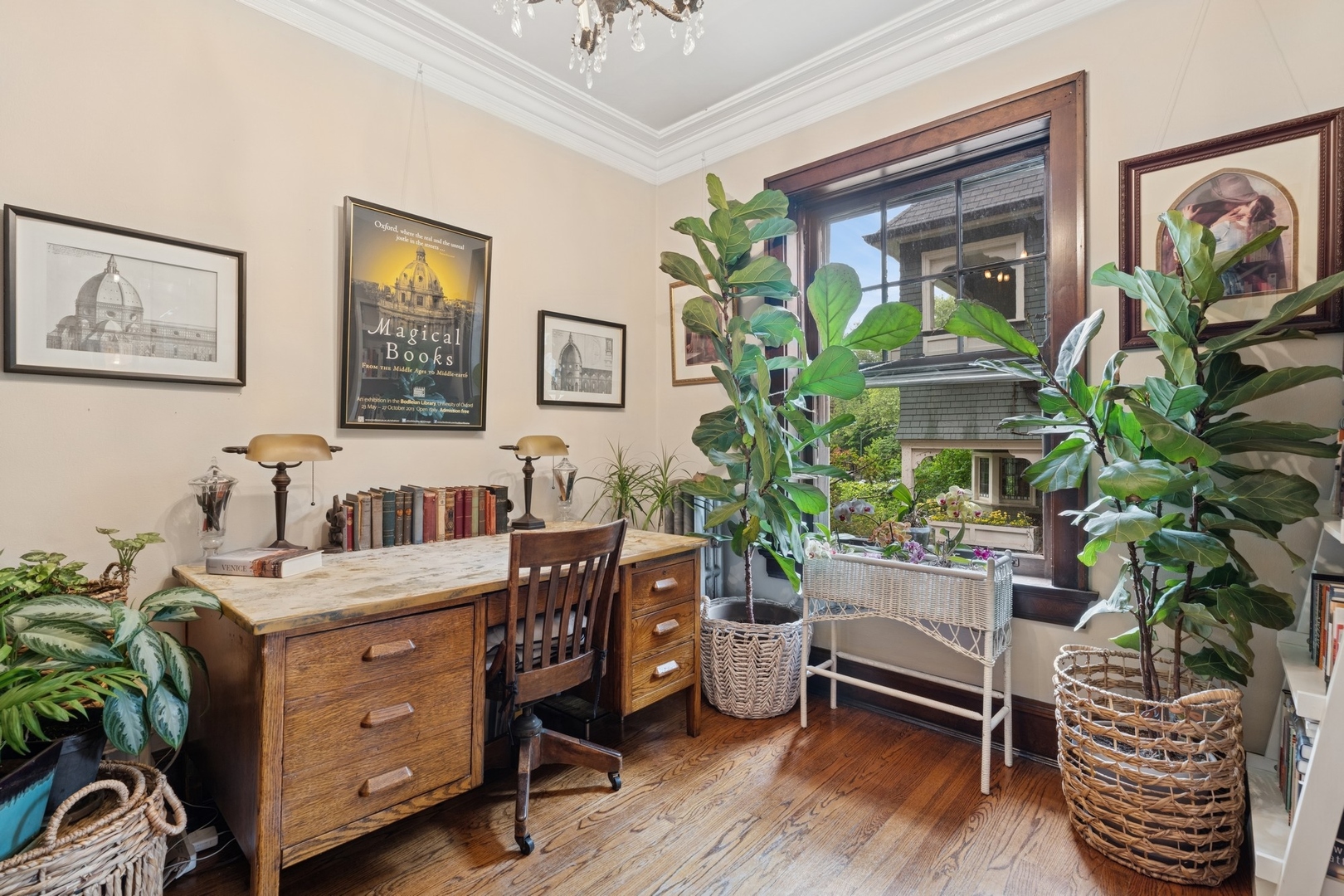 5614 S Blackstone Avenue Unit: 1