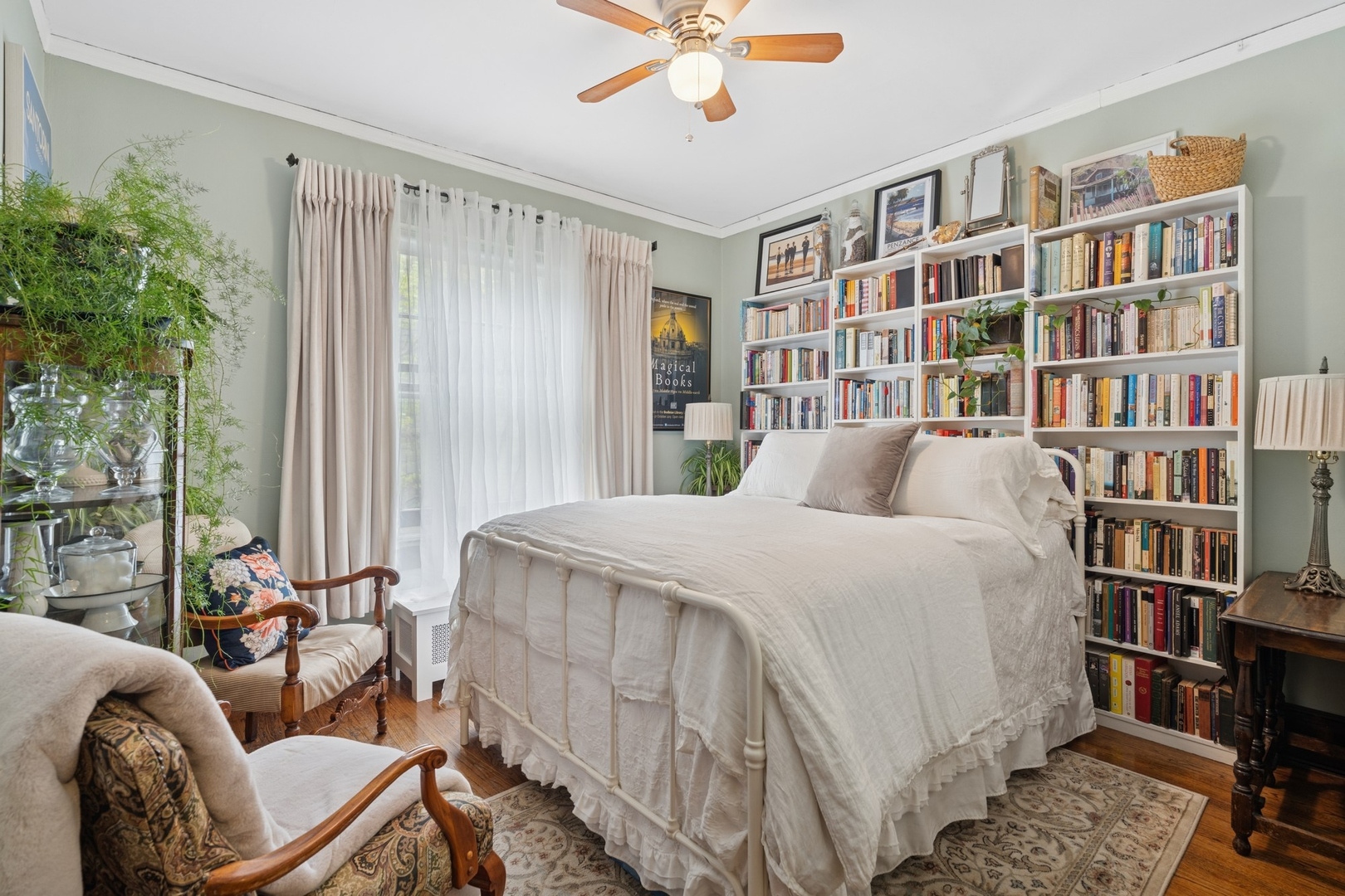 5614 S Blackstone Avenue Unit: 1