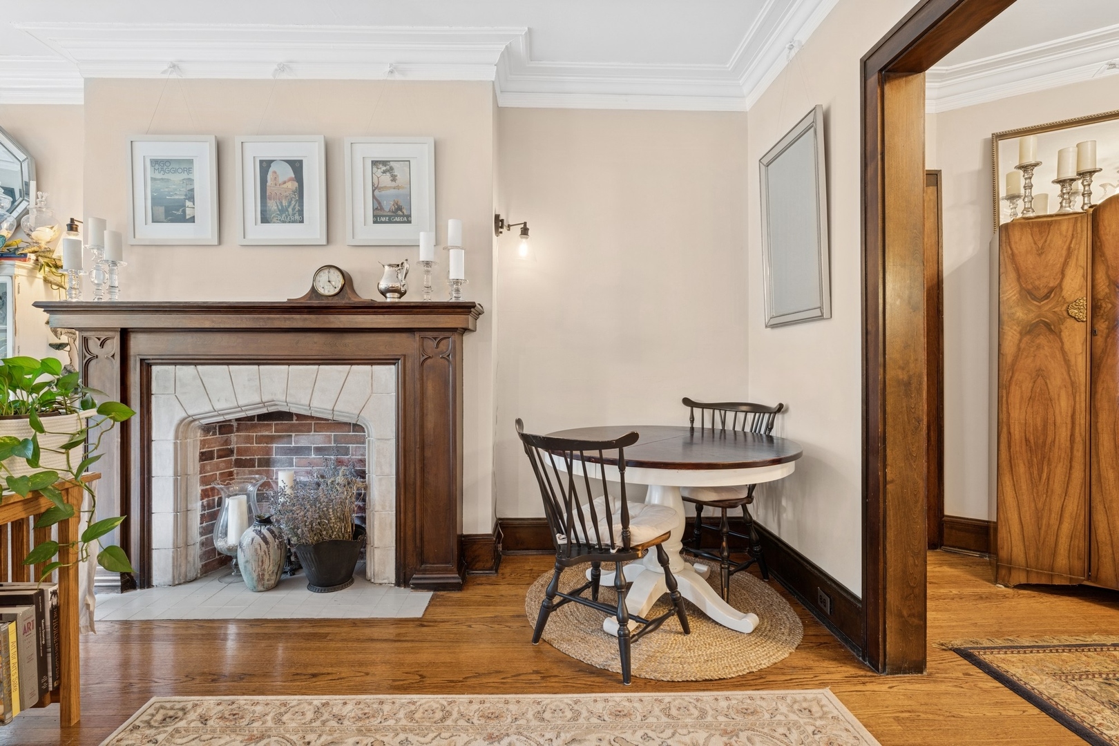 5614 S Blackstone Avenue Unit: 1
