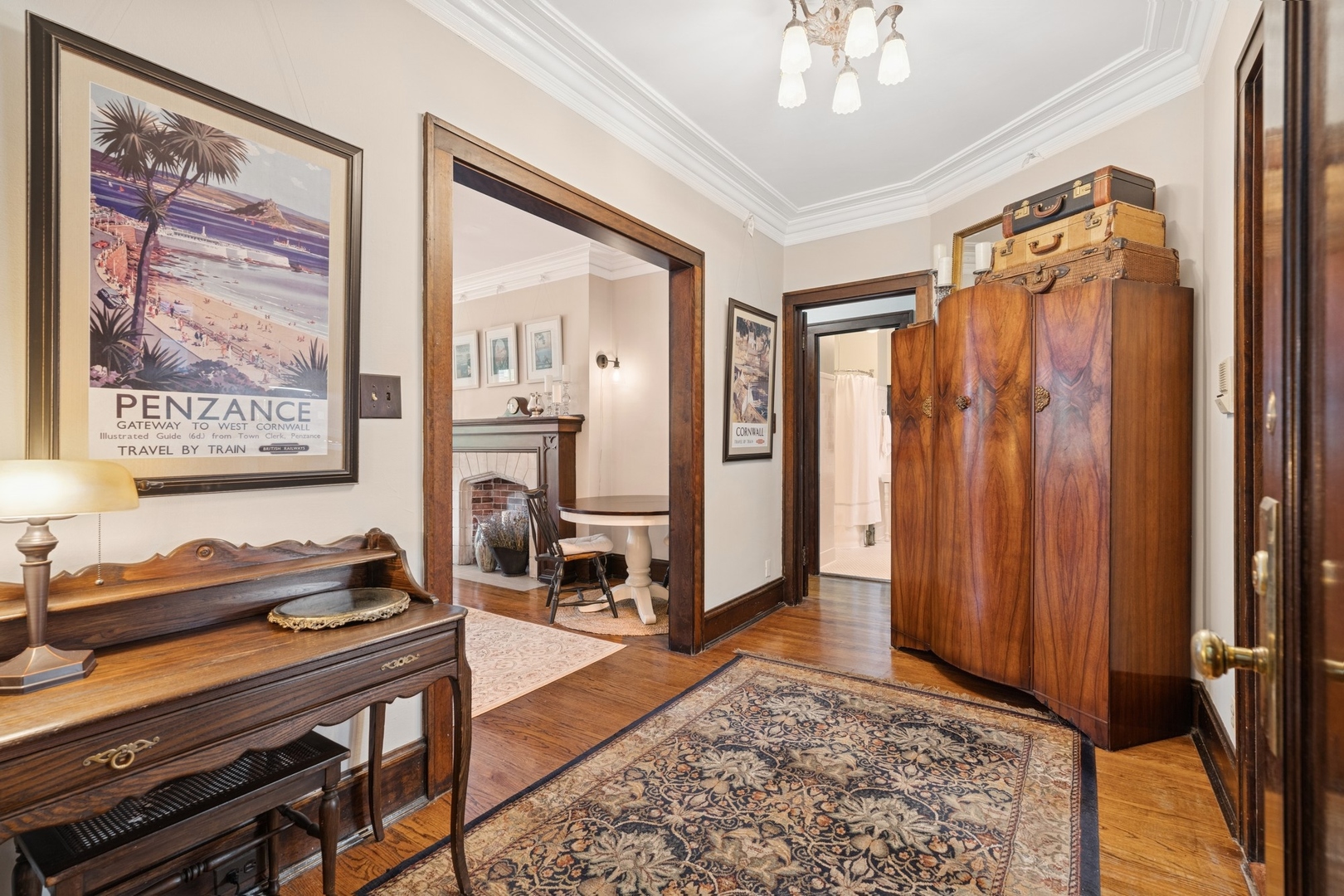 5614 S Blackstone Avenue Unit: 1