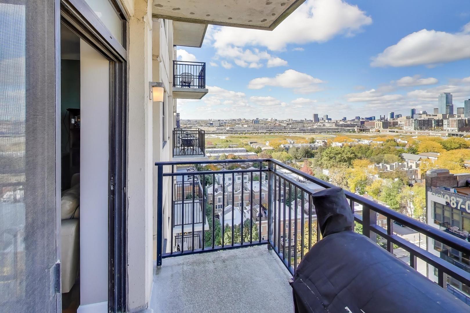 1529 S STATE Street Unit: 14J