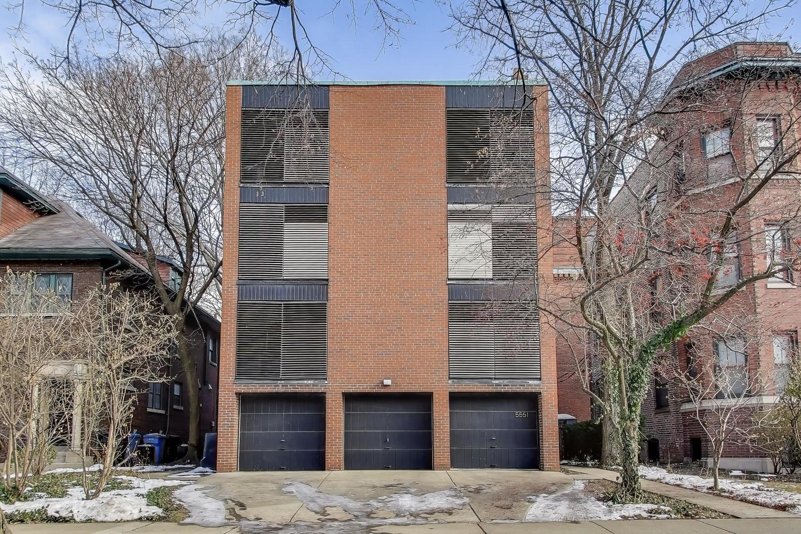 5551 S University Avenue Unit: 3