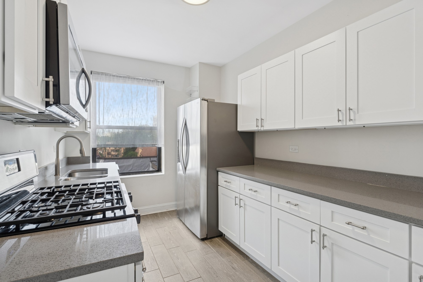 1755 E 55th Street Unit: 503