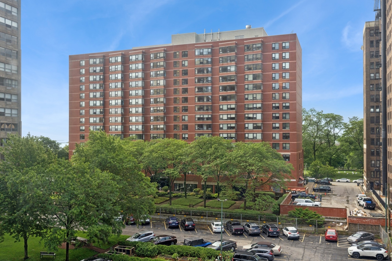 1755 E 55th Street Unit: 503