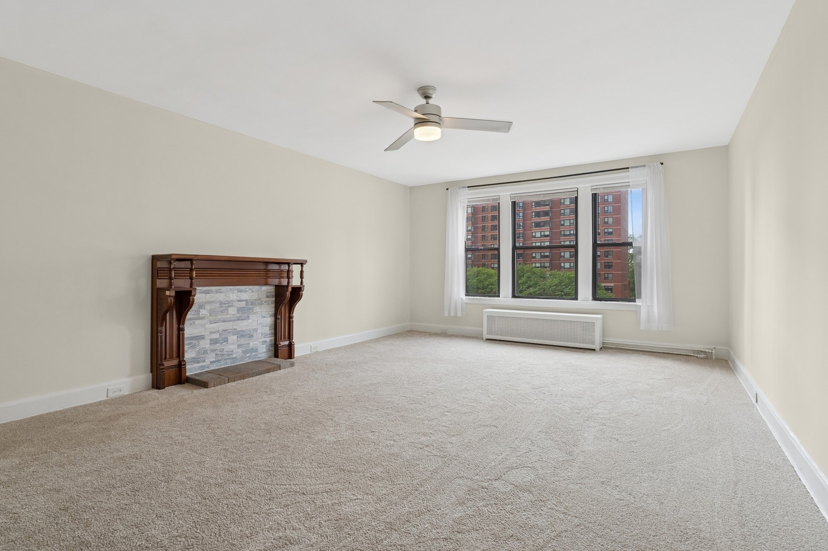 1755 E 55th Street Unit: 503