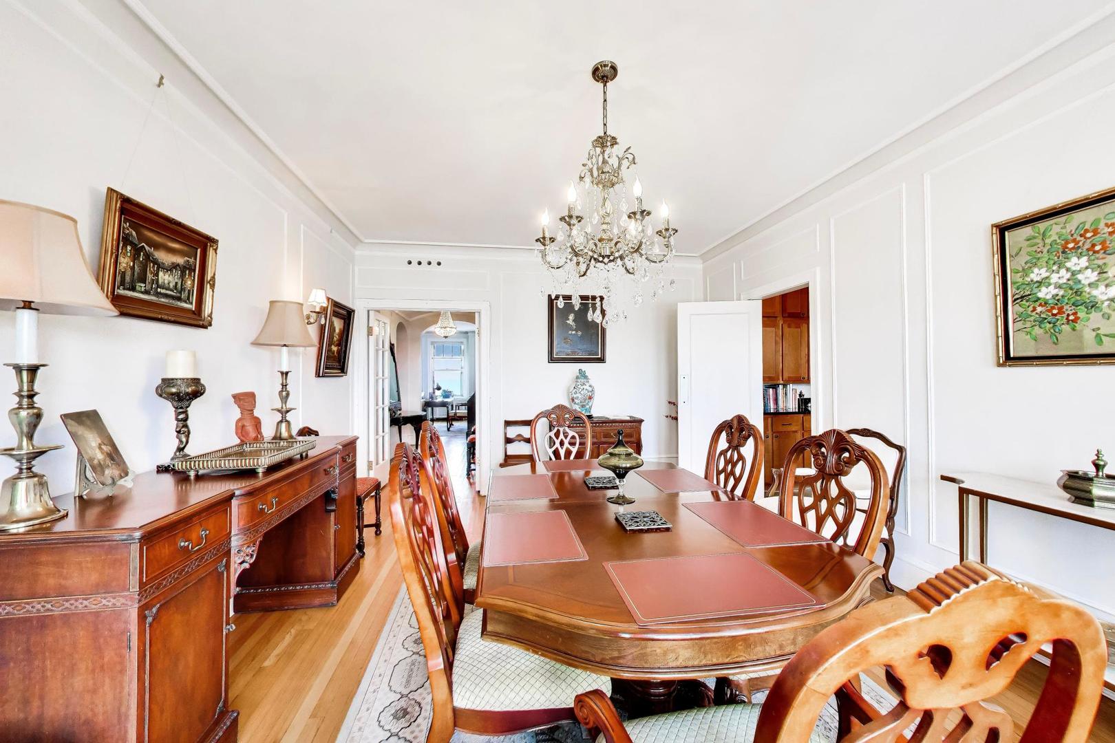 5000 S East End Avenue Unit: 24B