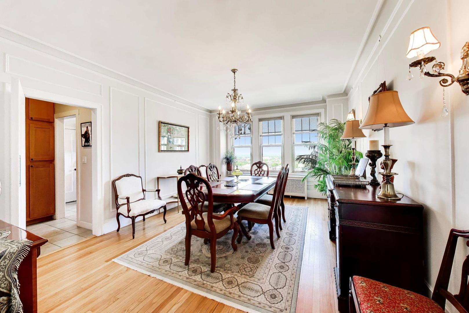 5000 S East End Avenue Unit: 24B