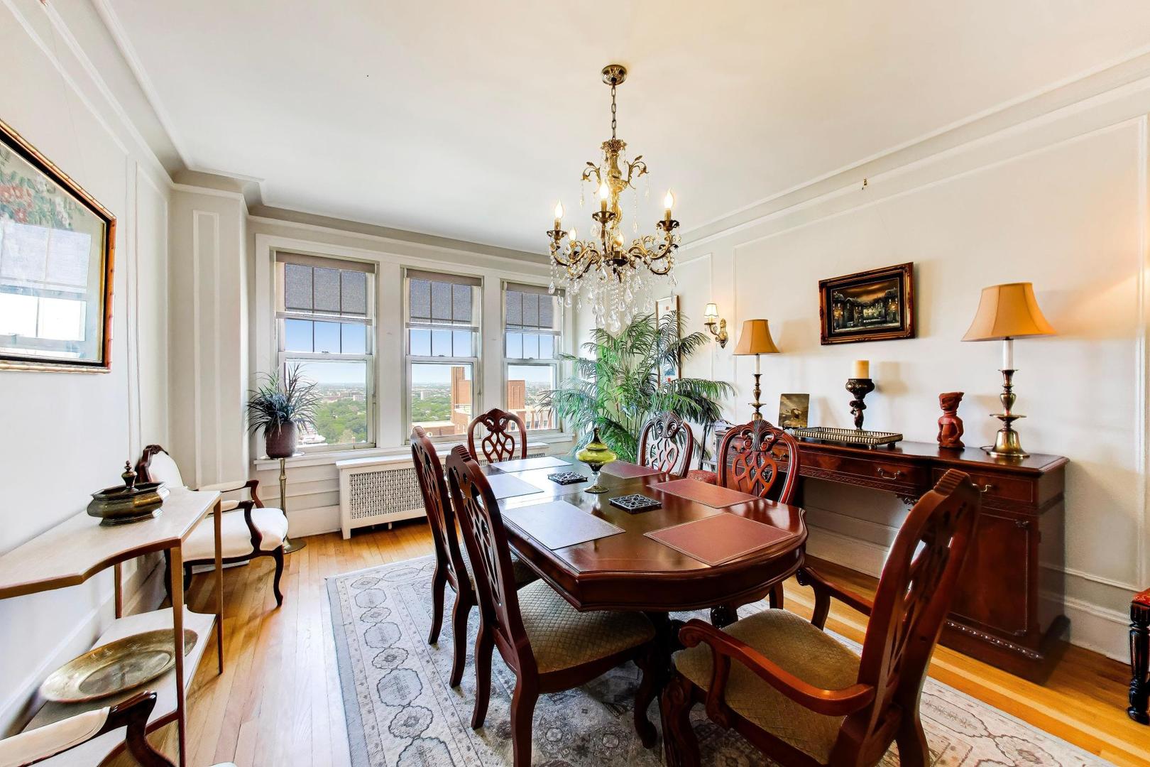 5000 S East End Avenue Unit: 24B