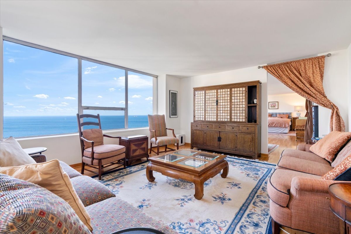 5201 S Cornell Avenue Unit: 22A-B