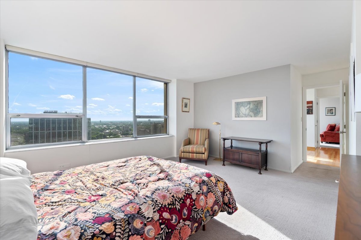 5201 S Cornell Avenue Unit: 22A-B