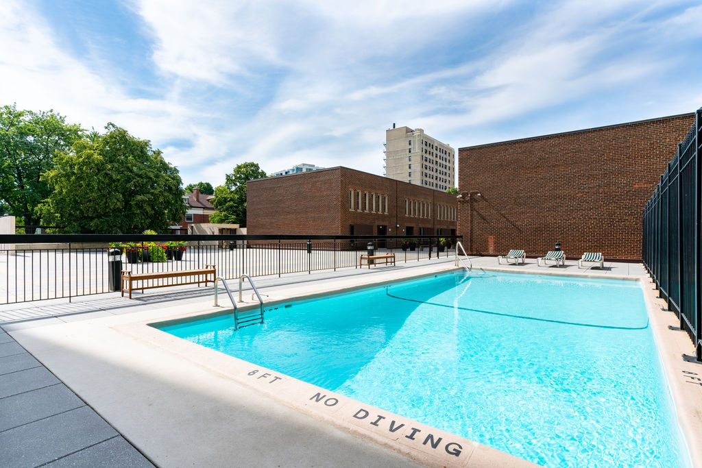 5201 S Cornell Avenue Unit: 22A-B
