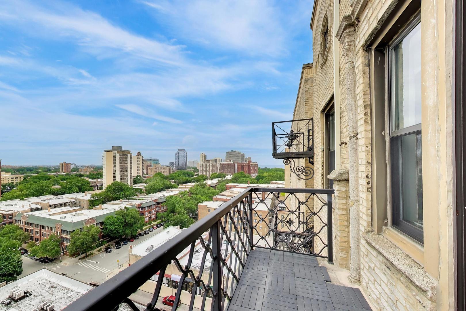 1755 E 55th Street Unit: 1202