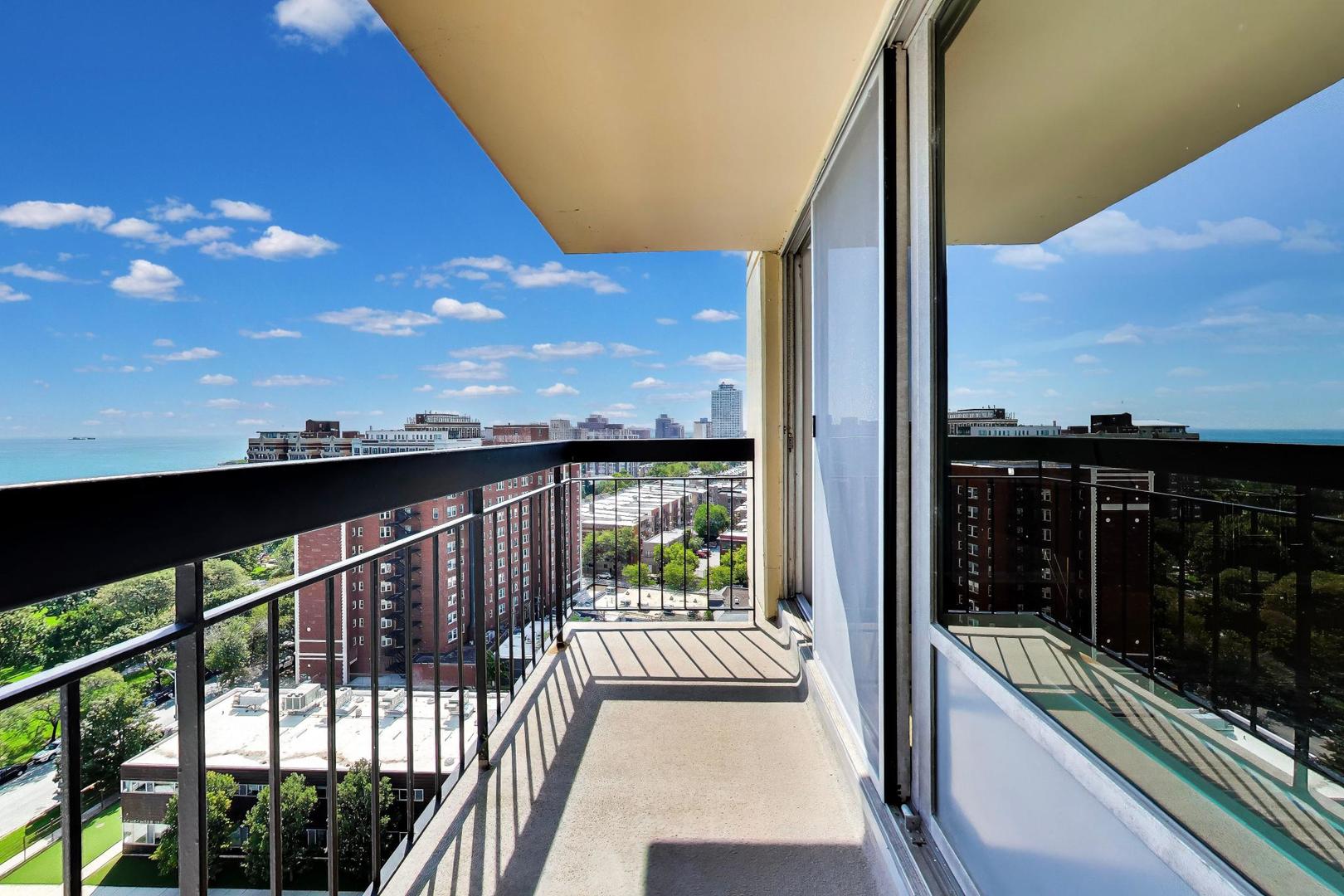 5201 S Cornell Street Unit: 16E