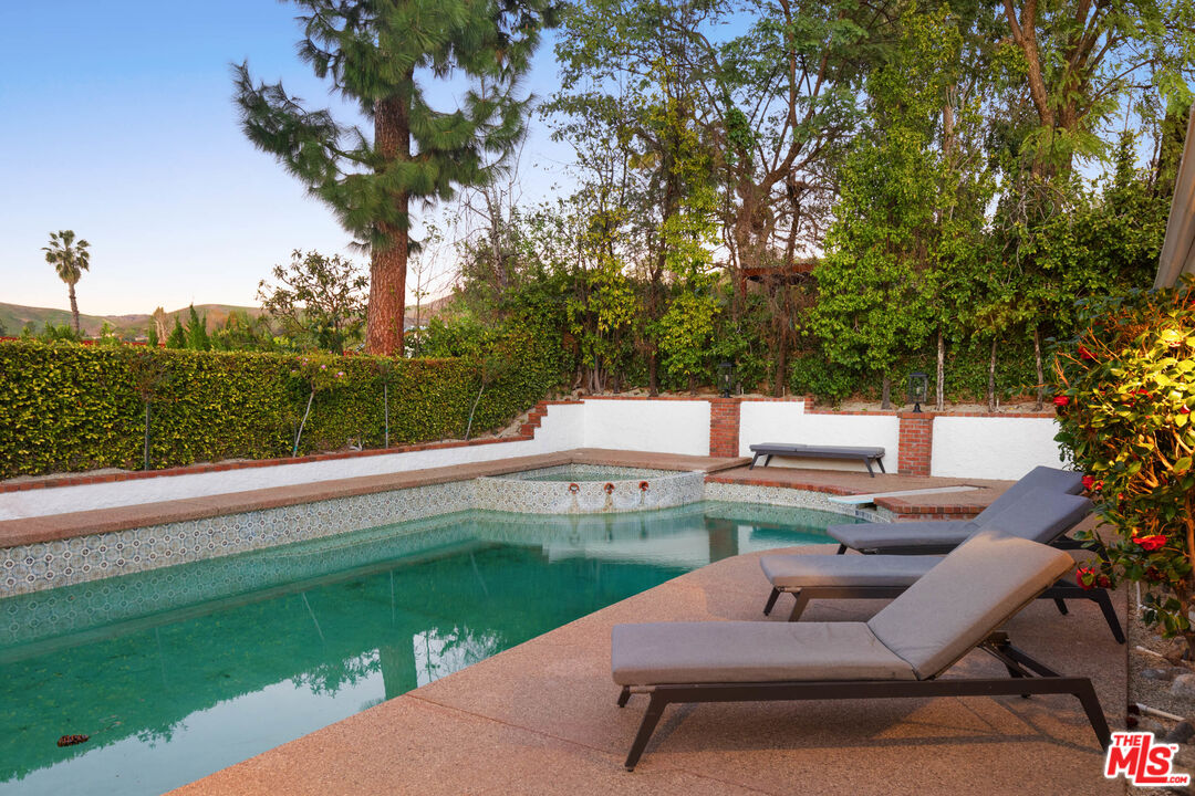 28751 COLINA VISTA ST