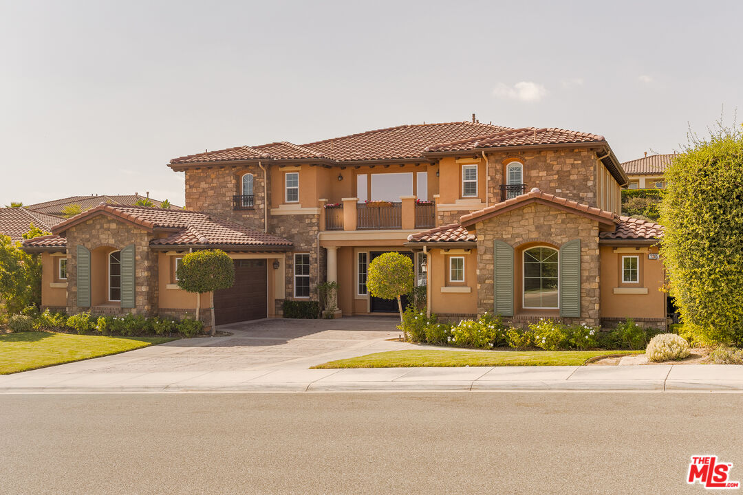7305 Augusta Dr