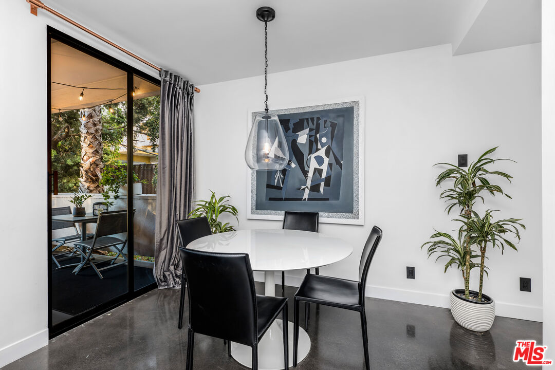 7250 Franklin Ave Unit: 116