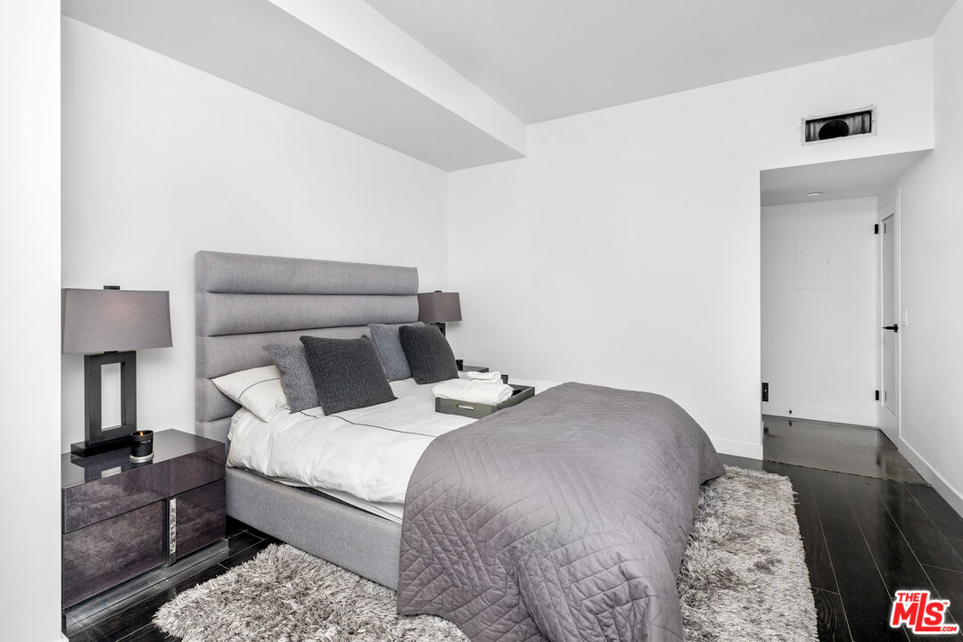 7250 Franklin Ave Unit: 116