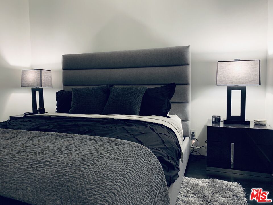 7250 Franklin Ave Unit: 116