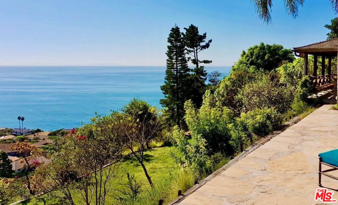 20404 Little Rock Way