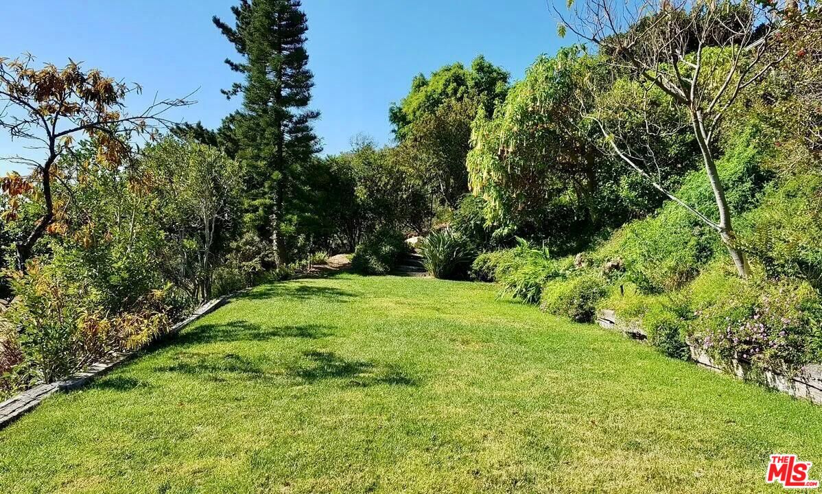 20404 Little Rock Way