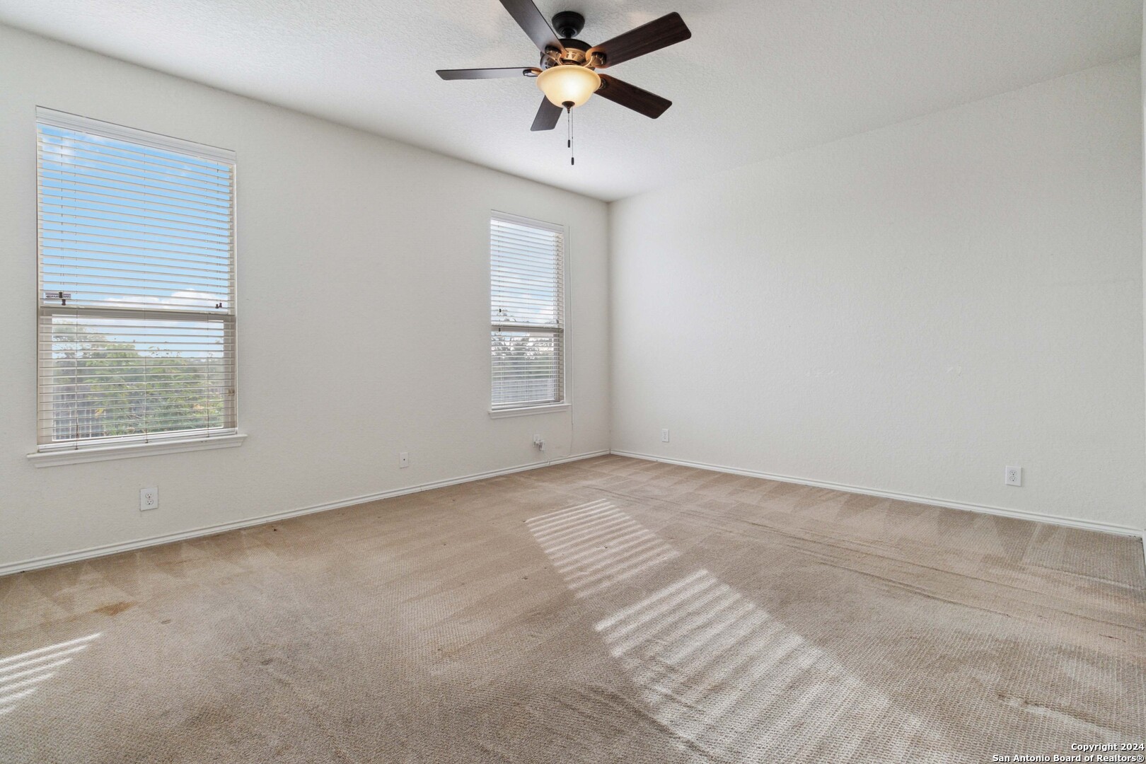 5902 Onyx Way