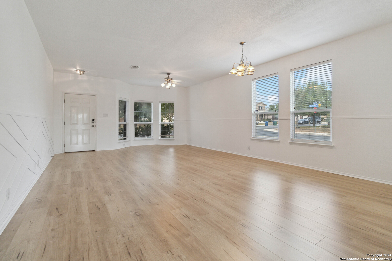 5902 Onyx Way