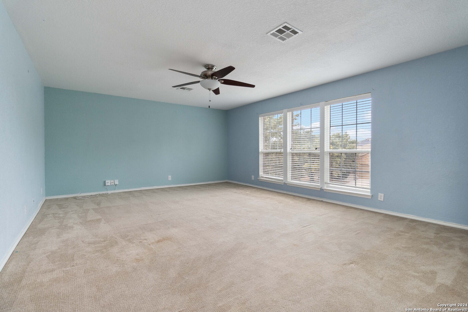 5902 Onyx Way