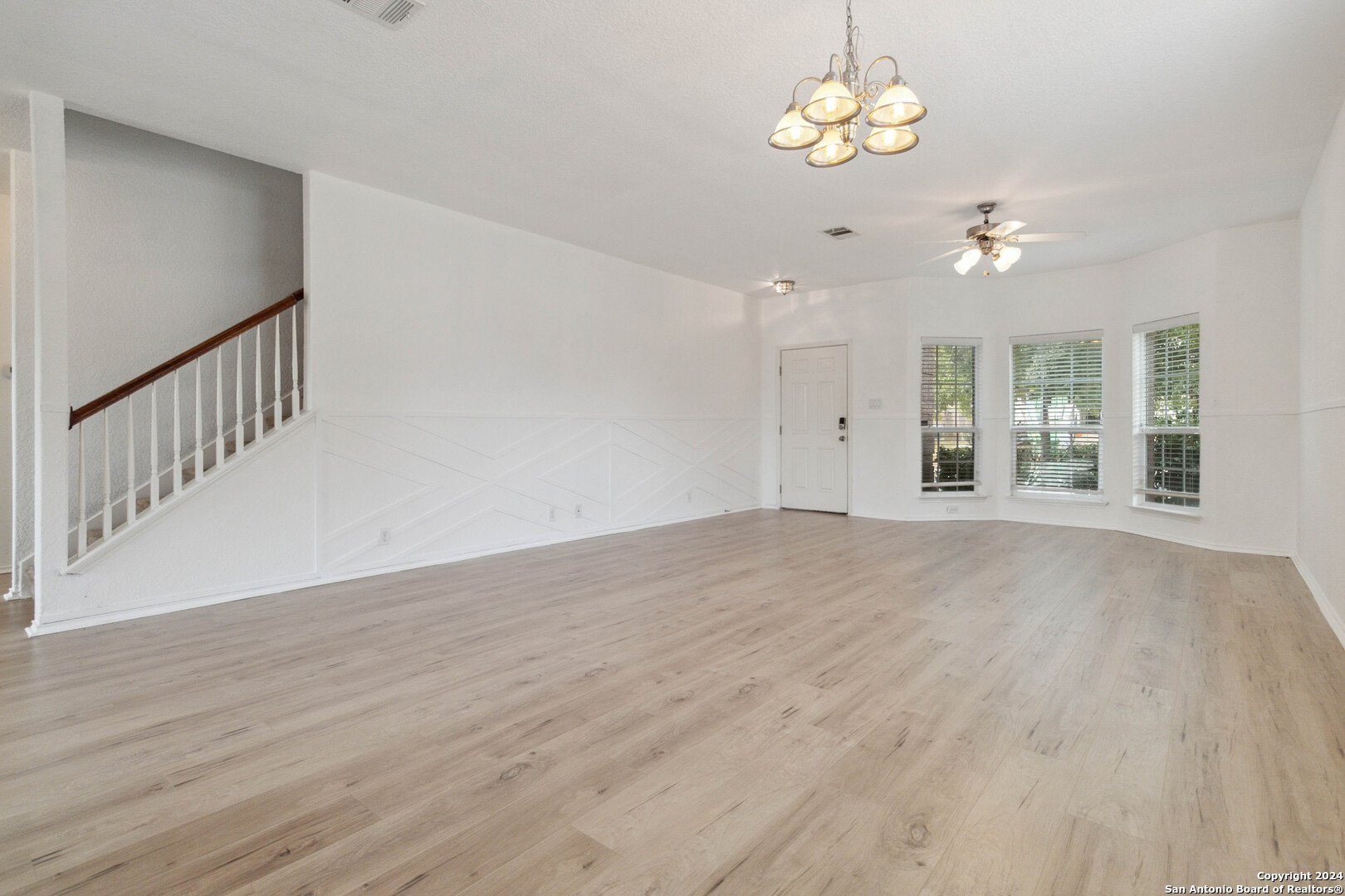 5902 Onyx Way