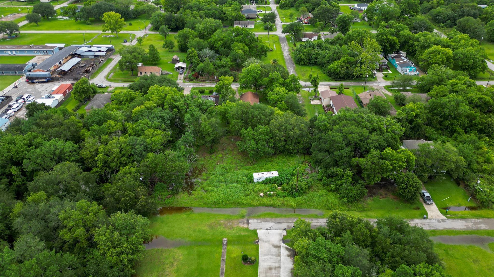 6702 Lewis Rd