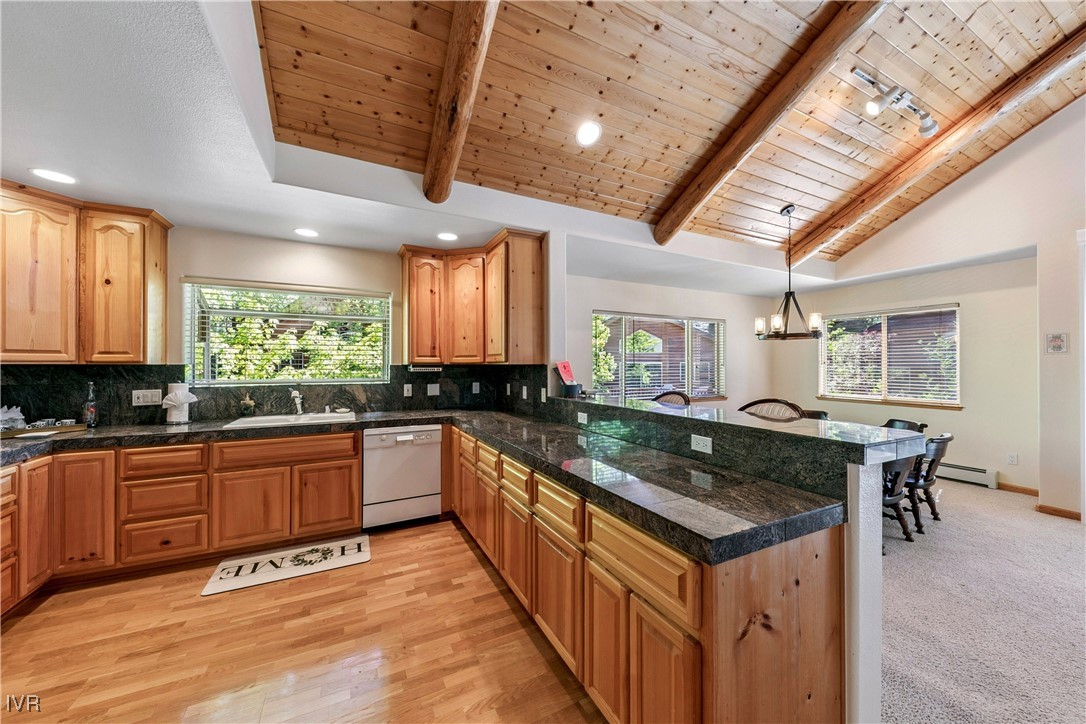 928 Northwood Boulevard 9